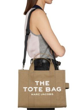 Marc Jacob’s the tote bag